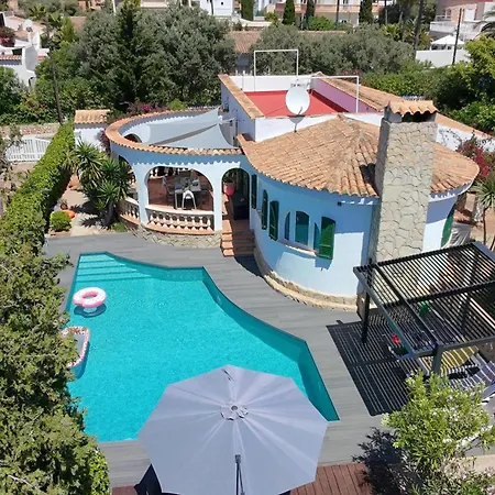 Villa Cala Mendia *